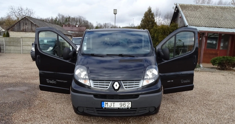 Renault Trafic cena 62900 przebieg: 244000, rok produkcji 2011 z Góra małe 781